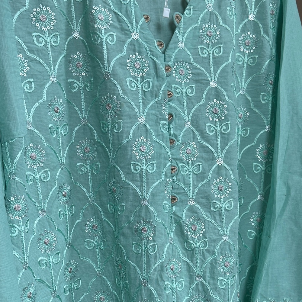 Classic Embroidered Women Kurta in Mint Green - Picture 2 of 10